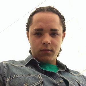 Meet your Posher, Juan