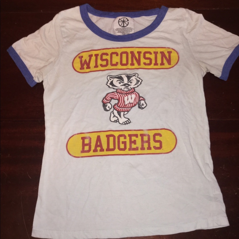 Wisconsin badgers shirt