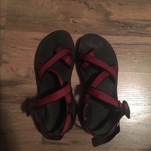 Chacos single strap, red