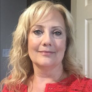 Meet your Posher, Jill