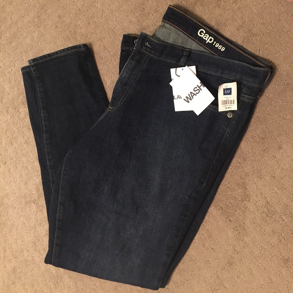 GAP skinny jeans
