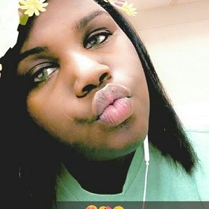 Meet your Posher, Ranisha