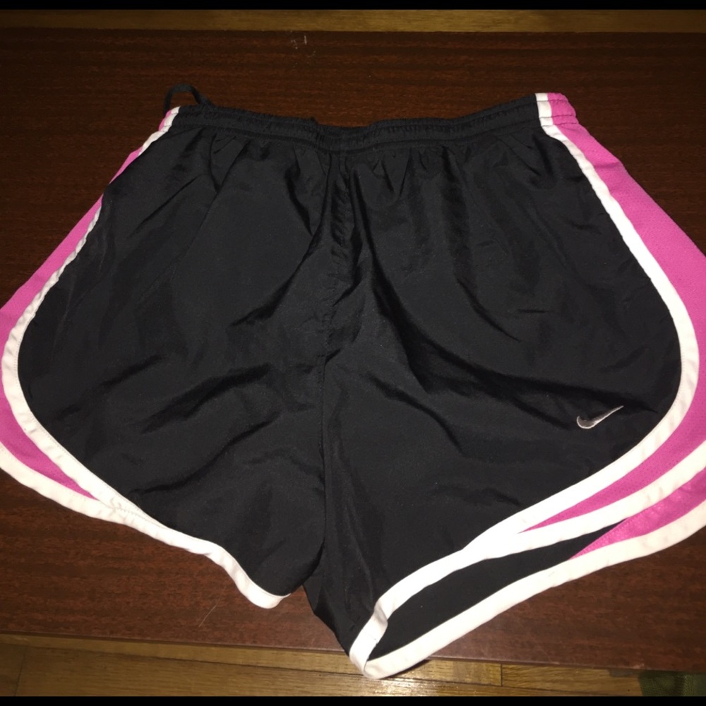 Nike running shorts size S