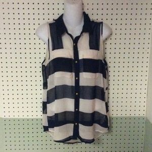 Women's button up tank