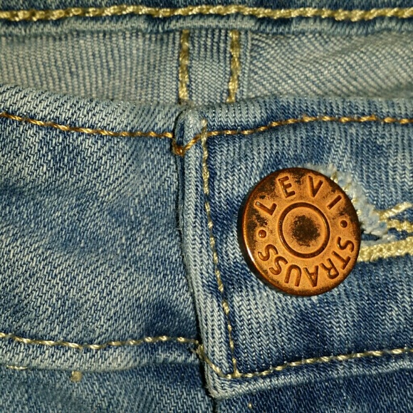 SALE Levi's Jeans GREAT FIT! - Picture 4 of 7