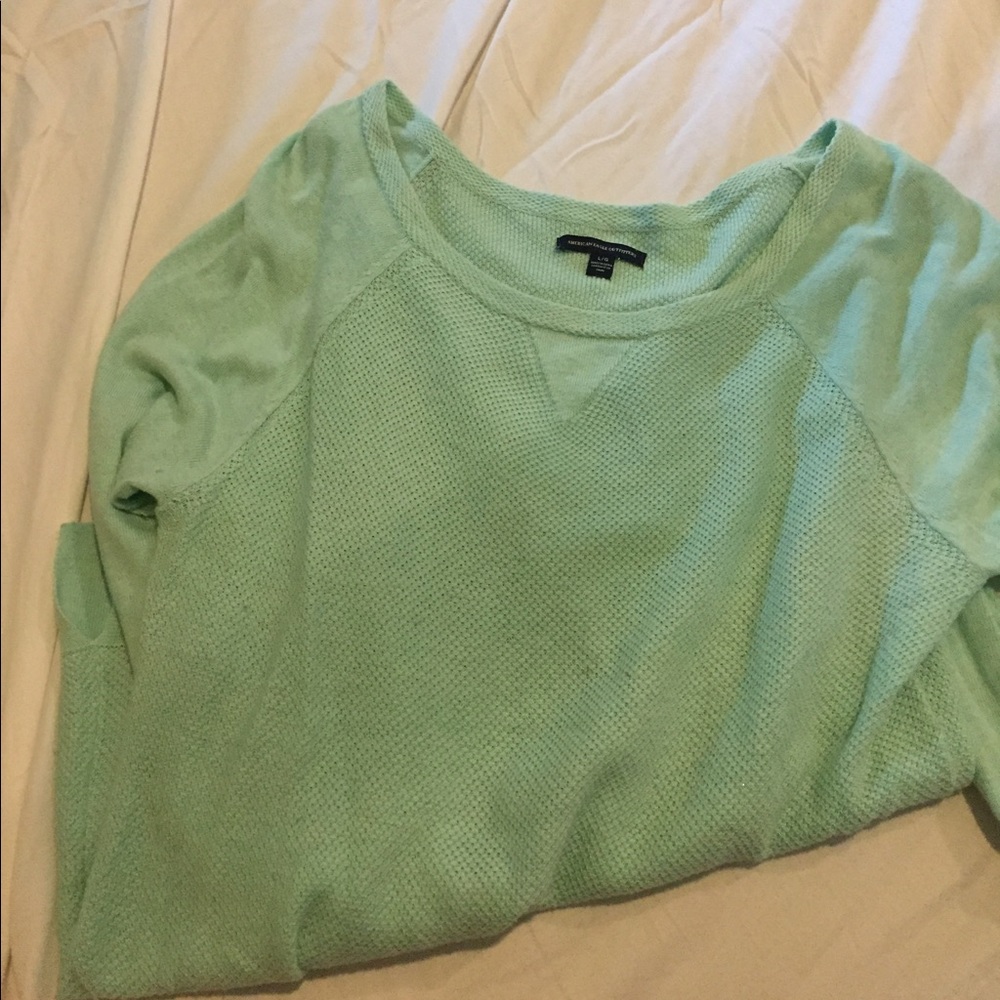 American Eagle Sweater