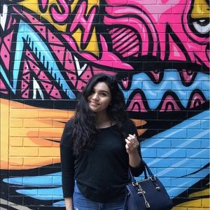Meet your Posher, Maria
