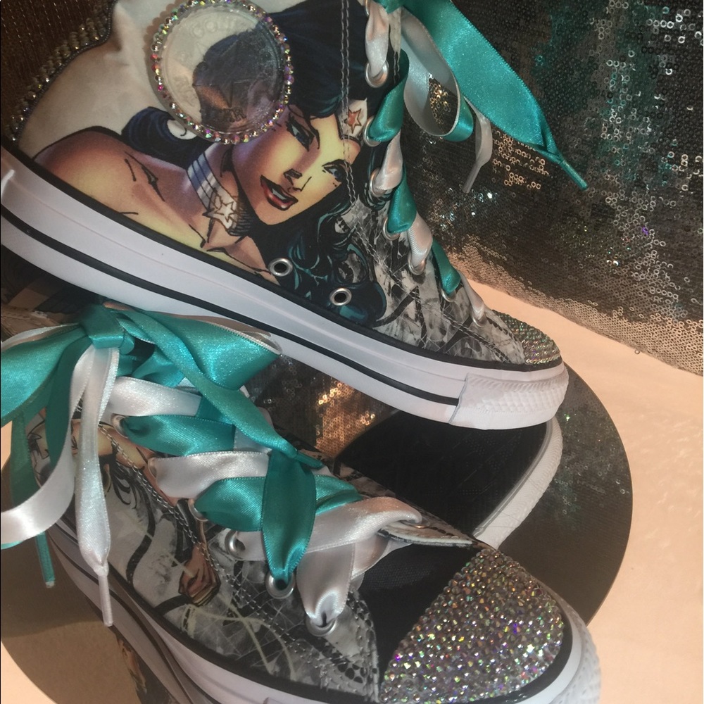 Custom Special Edition Wonder Woman Converse