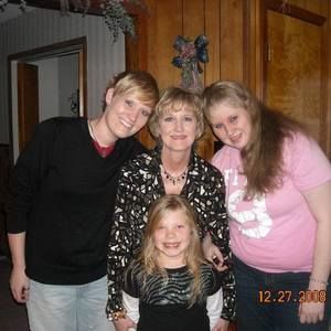 Meet your Posher, Carolyn