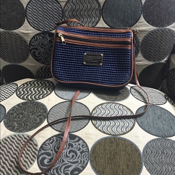 Navy Cross Body Bag - Picture 1 of 3