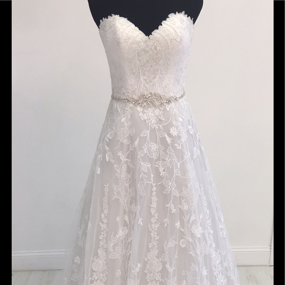 Maggie Sottero gown Luna