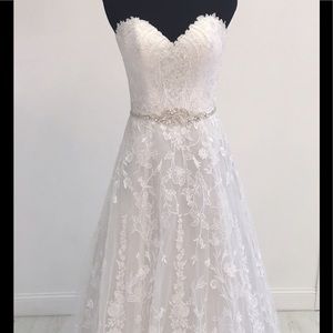 Maggie Sottero gown Luna