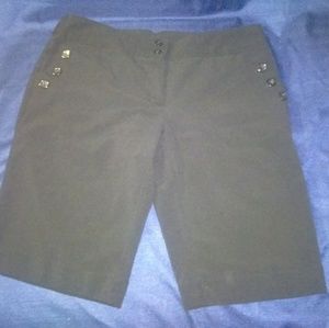 🎆Price dropped!󾓦 🆕 The Limited Dress Shorts