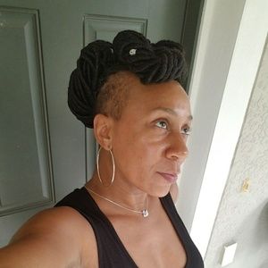 Meet your Posher, Yolanda