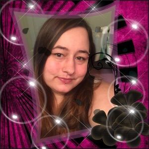 Meet your Posher, Roberta