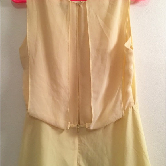 ModCloth Kling yellow Open Back summer Dress - Picture 2 of 3