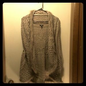 Faux Fur Trim Vest Shrug