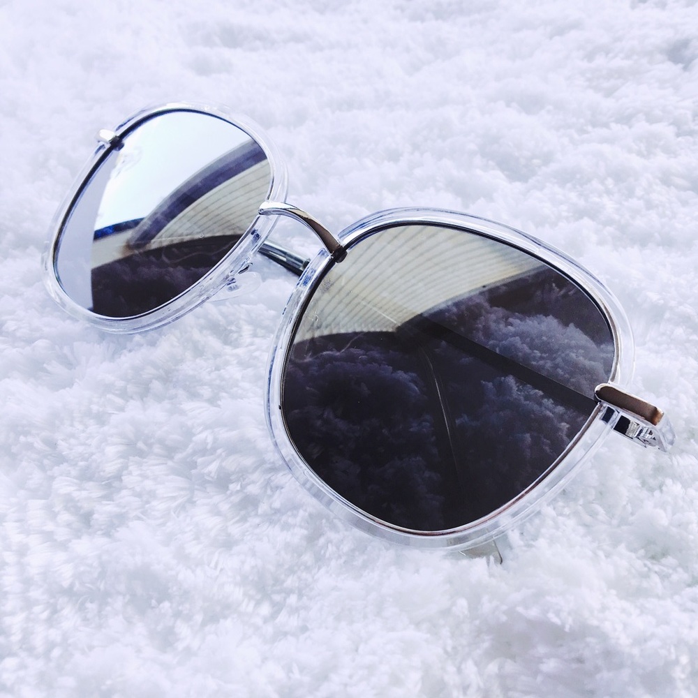 ||2X HP ✨ || Chrome Mirrored Sunglasses - Picture 8 of 8