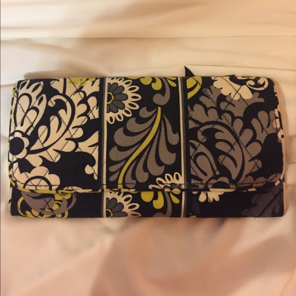 Vera Bradley wallet
