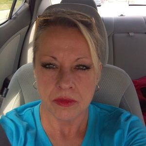 Meet your Posher, Carolyn