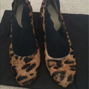 Taryn Rose leopard print wedge shoes