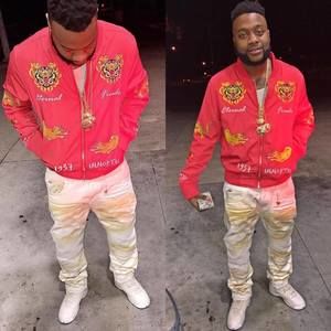 Meet your Posher, Gerald