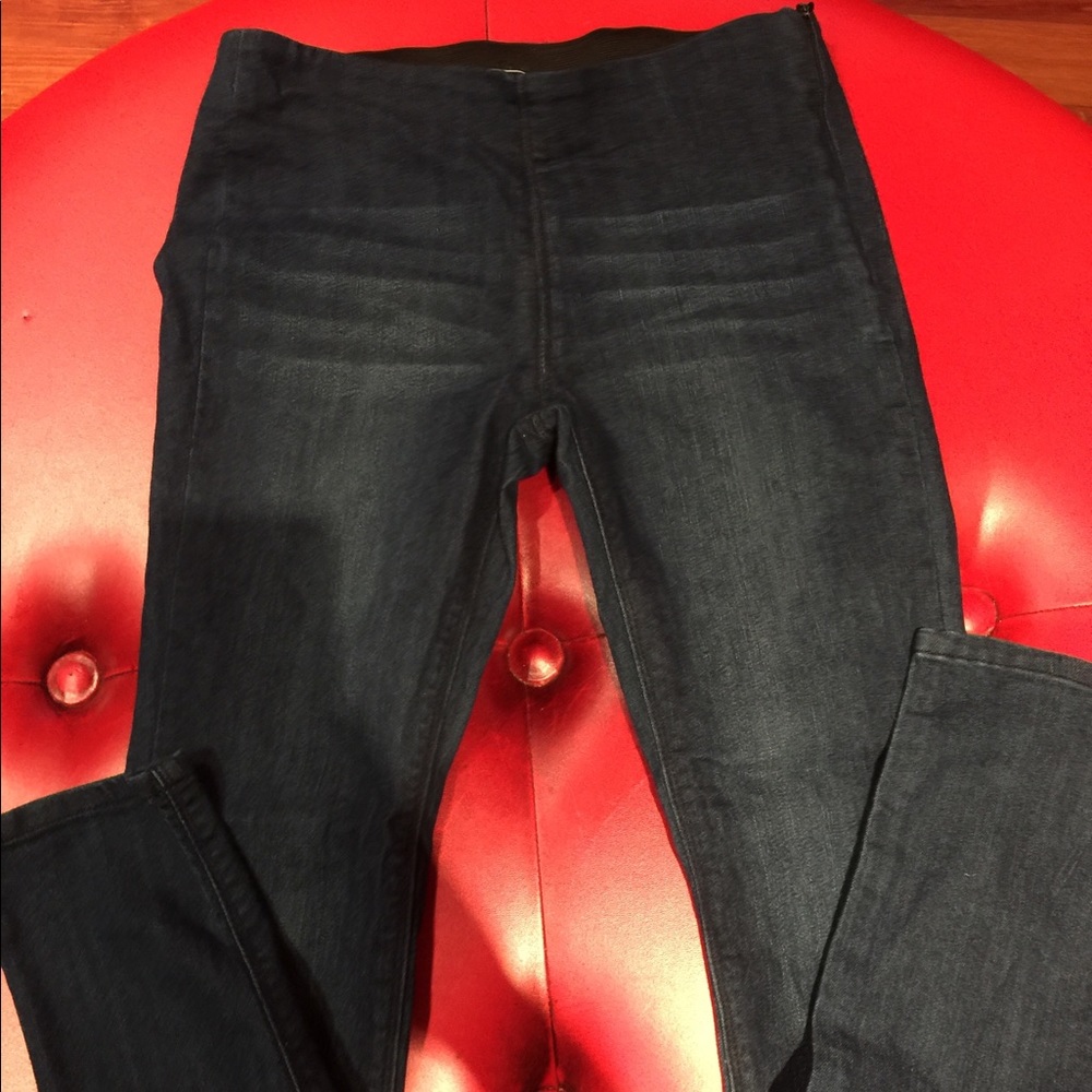Skinny pants