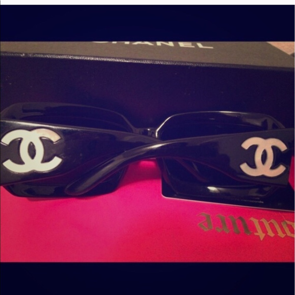 Chanel Mother of Pearl black and white