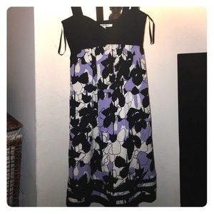 Diane von Furstenberg Floral dress sz 0