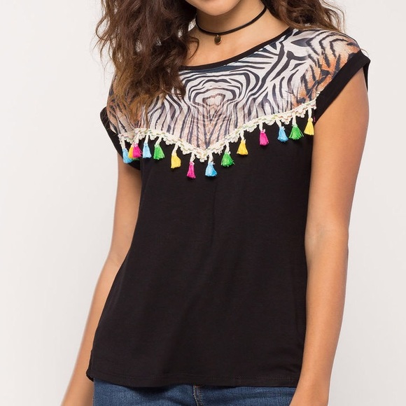 🇺🇸🌷🆕Jungle Festive Tee🌷 - Picture 3 of 8