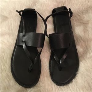 American eagle sandals
