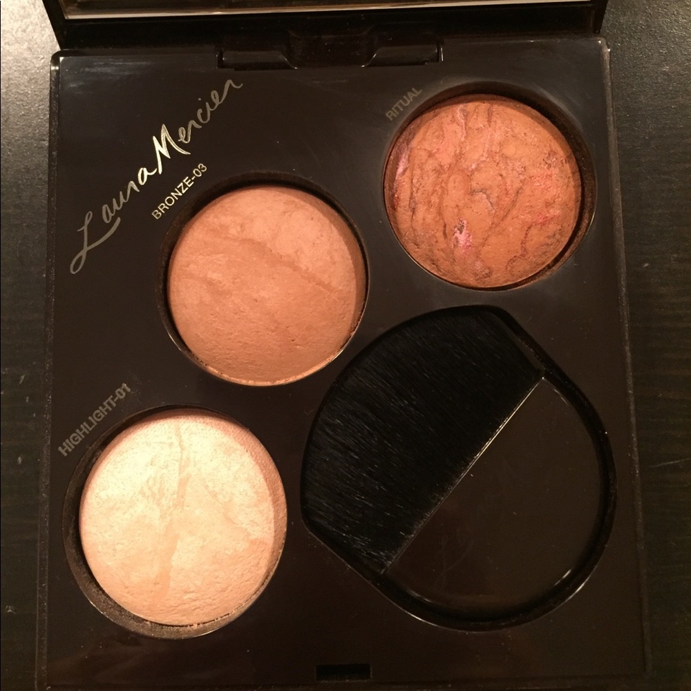 Laura Mercier blush and glow face trio