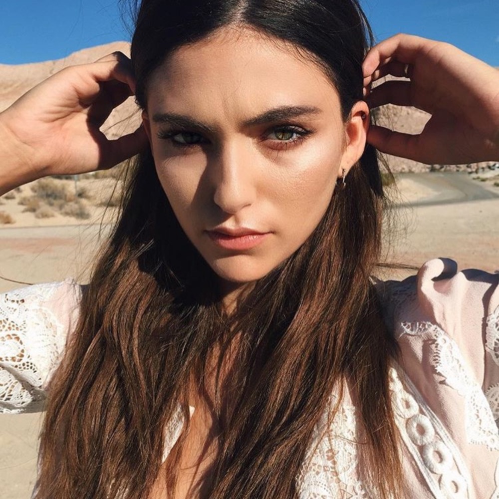 Meet your Posher, Tosh