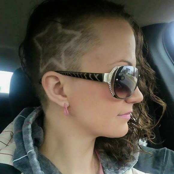 Meet your Posher, Amber - Picture 4 of 4