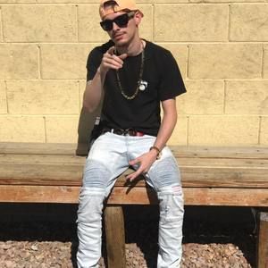 Meet your Posher, Keith