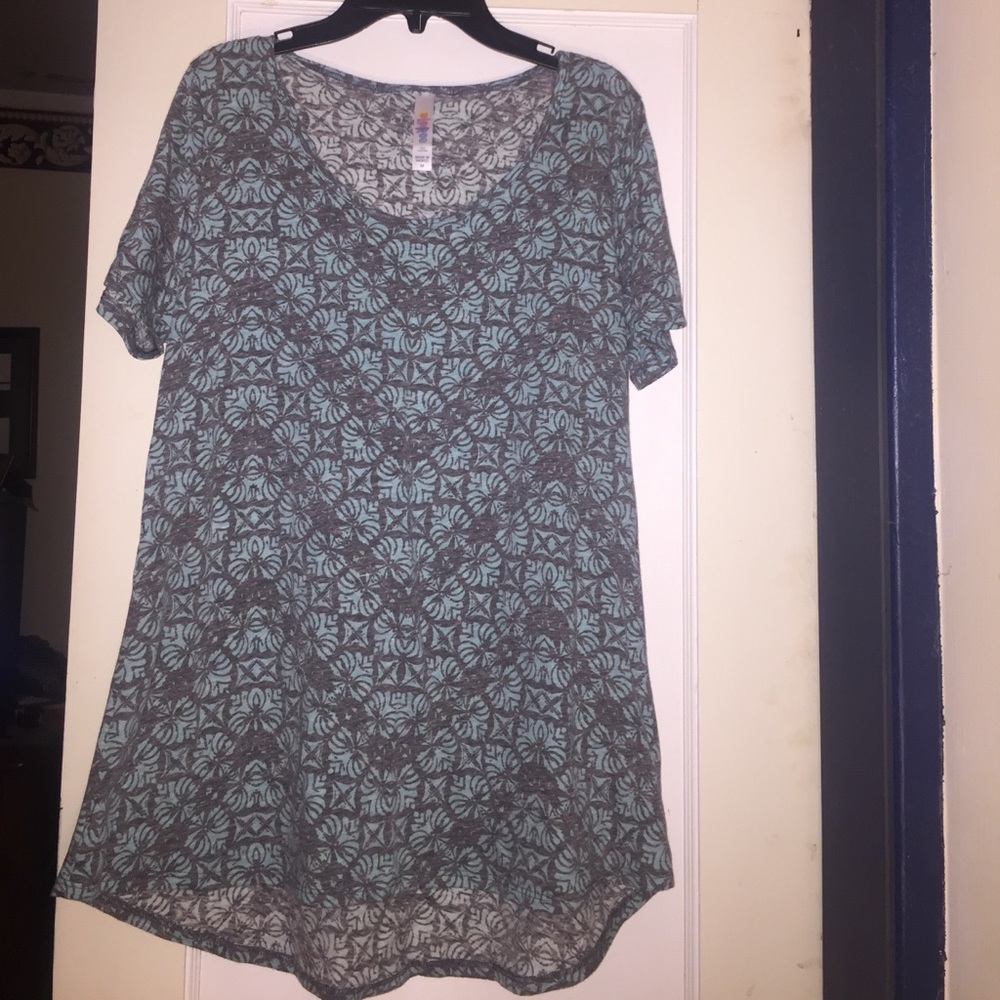 Lularoe Classic T