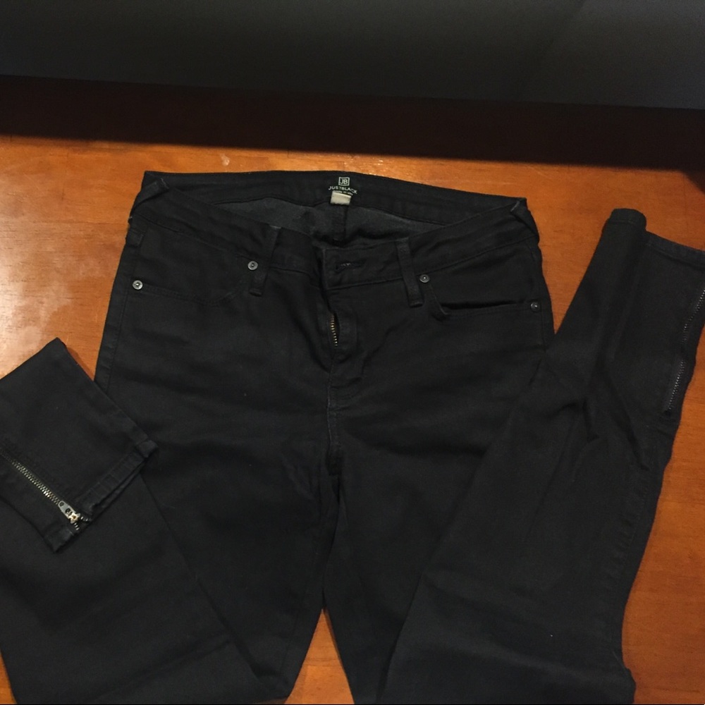Black skinnies with ankle zippers