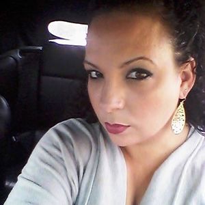 Meet your Posher, Stacy