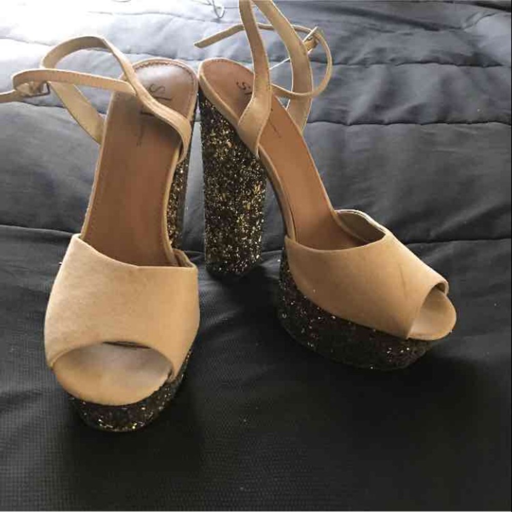 Adorable Sparkling Platforms