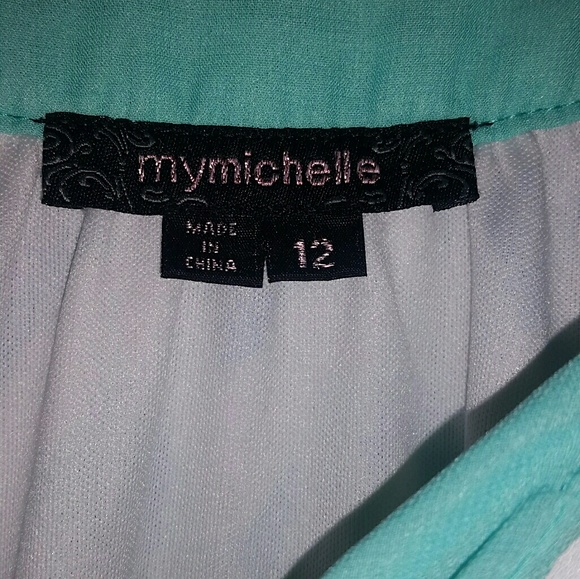 Girls dress - Picture 4 of 4