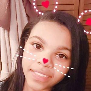 Meet your Posher, Shantele