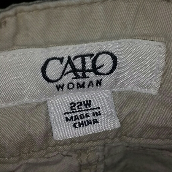 Knee knockes - Picture 2 of 3