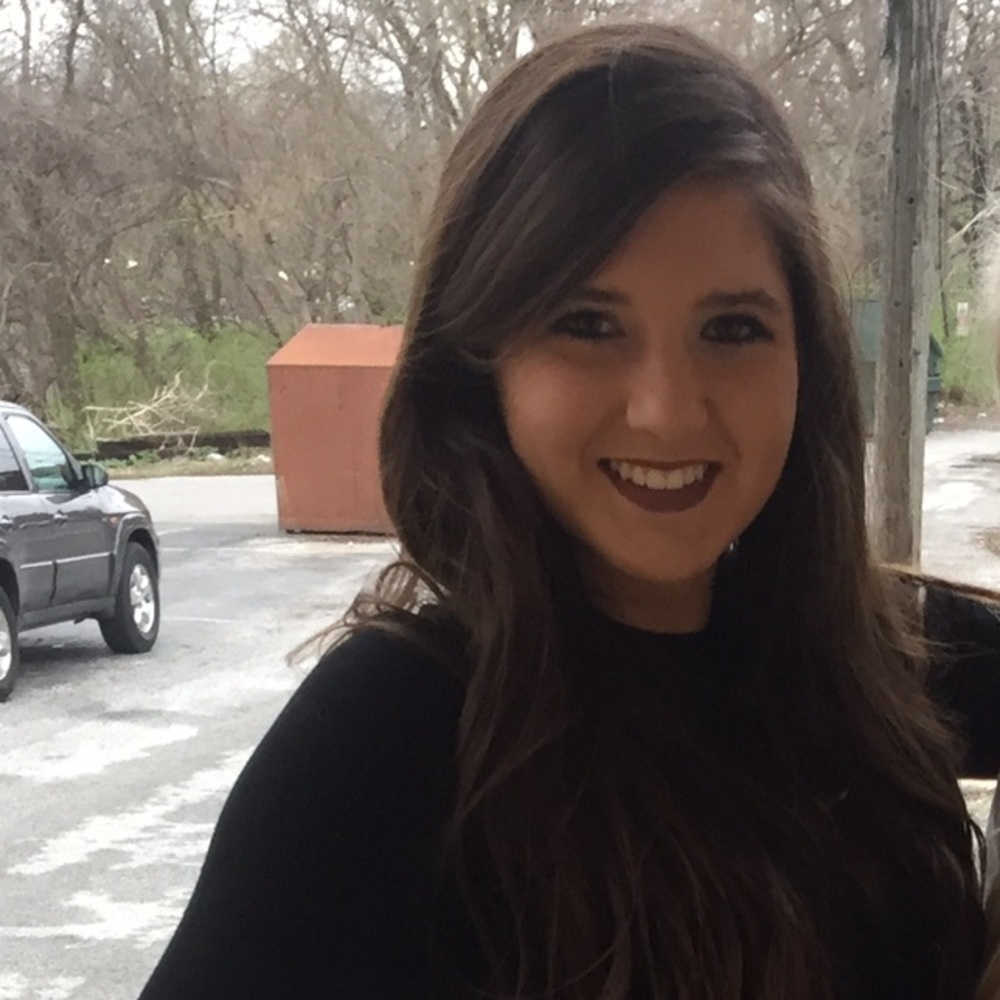 Meet your Posher, Nicole