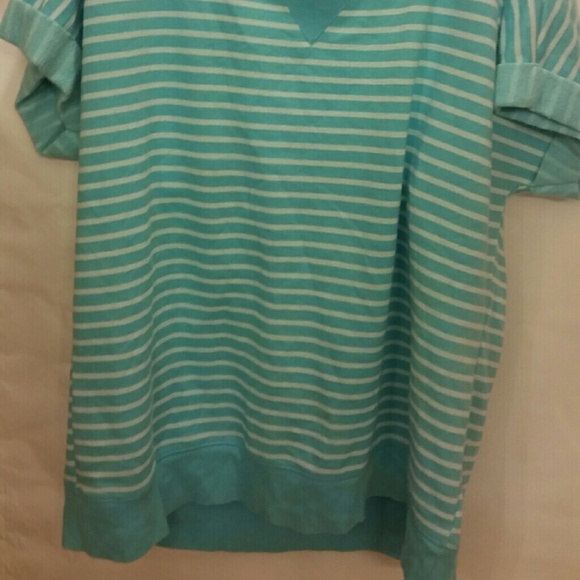 Womens top - Picture 2 of 3