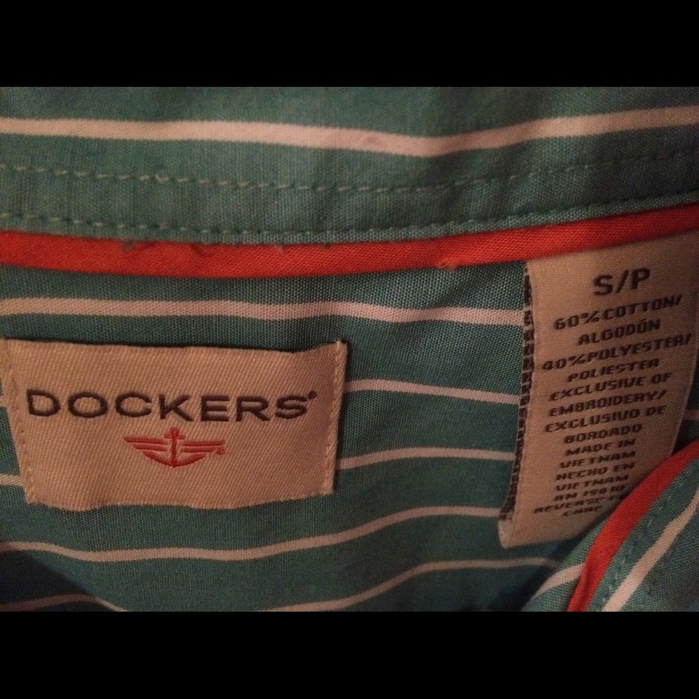 NWOT Dockers Long Sleeve, small - Picture 2 of 2