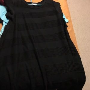 Lularoe Carly XS black with ribs