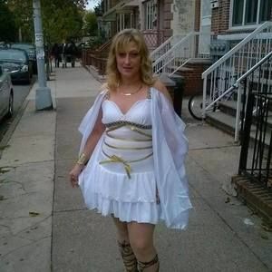 Meet your Posher, Diana