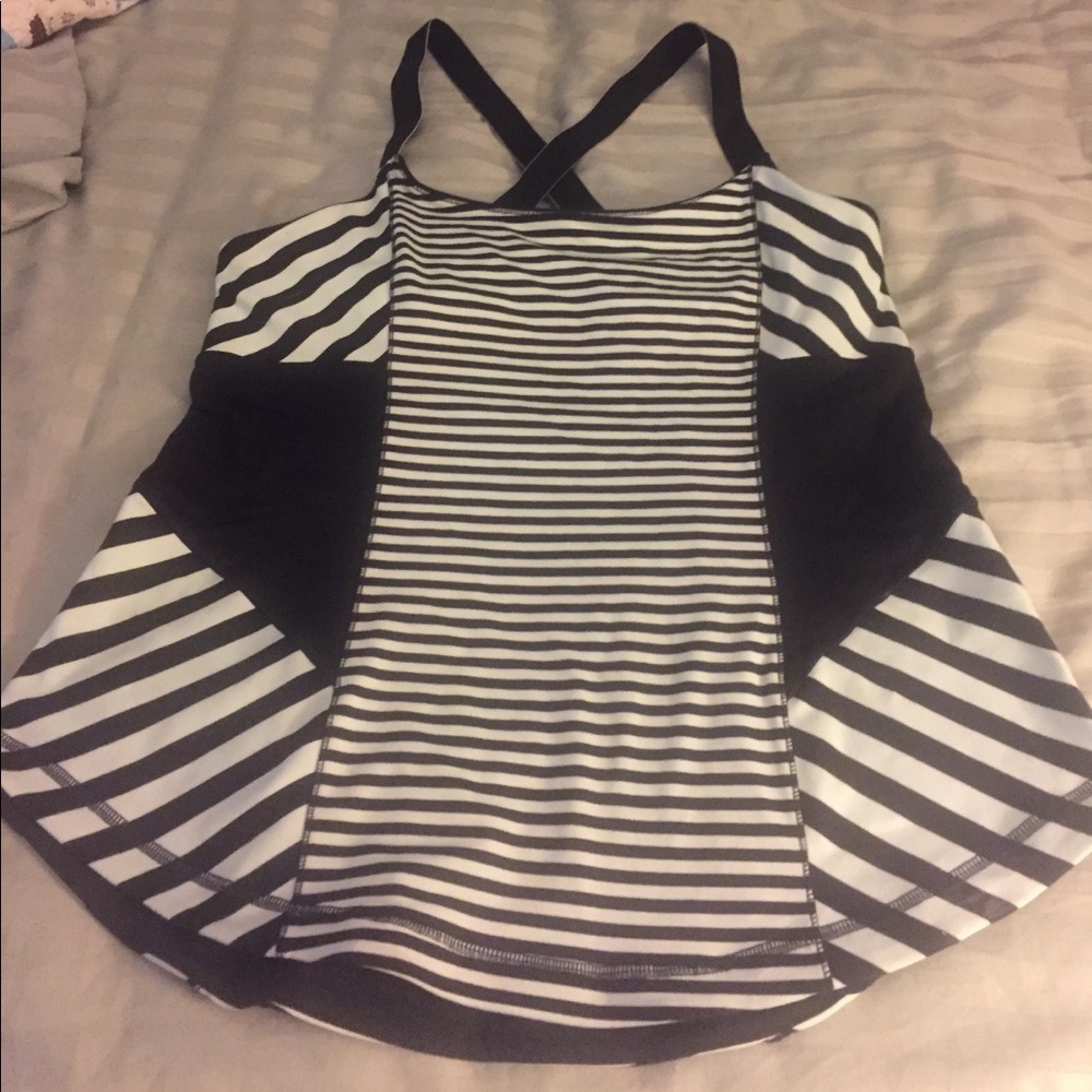 Lululemon work out top