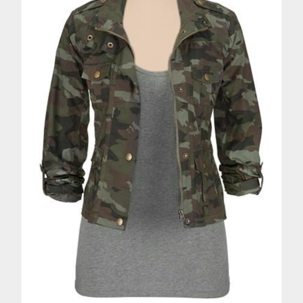 Camo lightweight utility jacket! Bundle💕