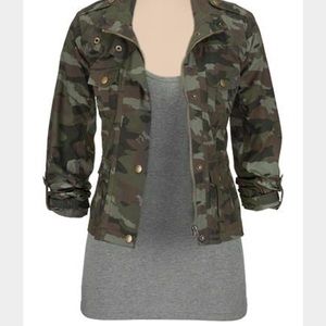 Camo lightweight utility jacket! Bundle💕